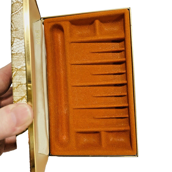 Vintage Mele Jewelry Box Case Portable Mid Century Gold Lace Pattern Hinge Lid - Picture 10 of 10